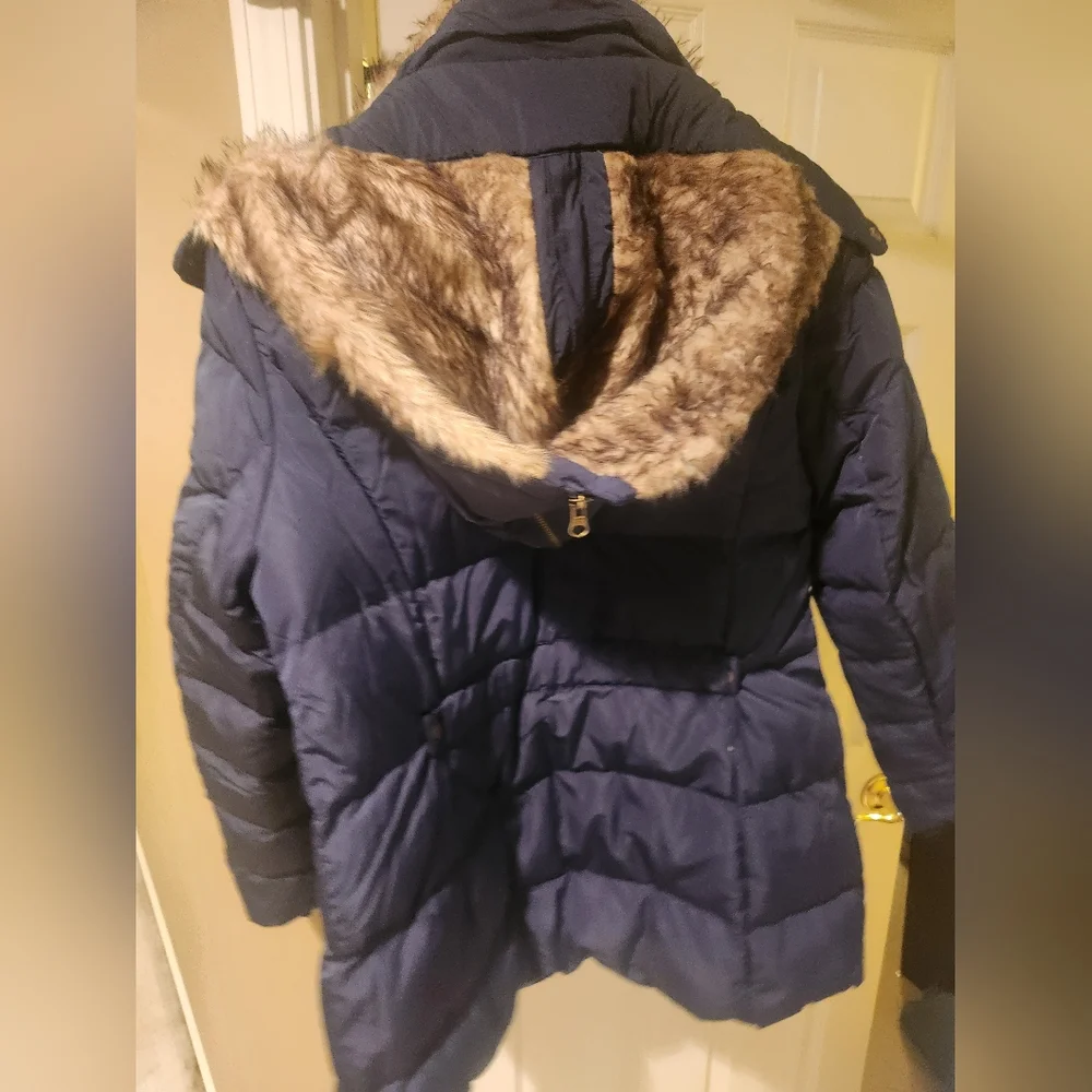 Woman winter jacket - Picture 3 of 3